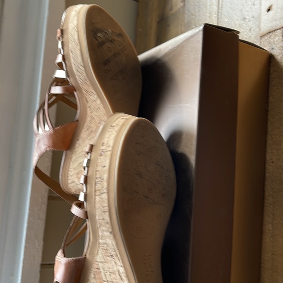 Wedges - Picture 3 of 3